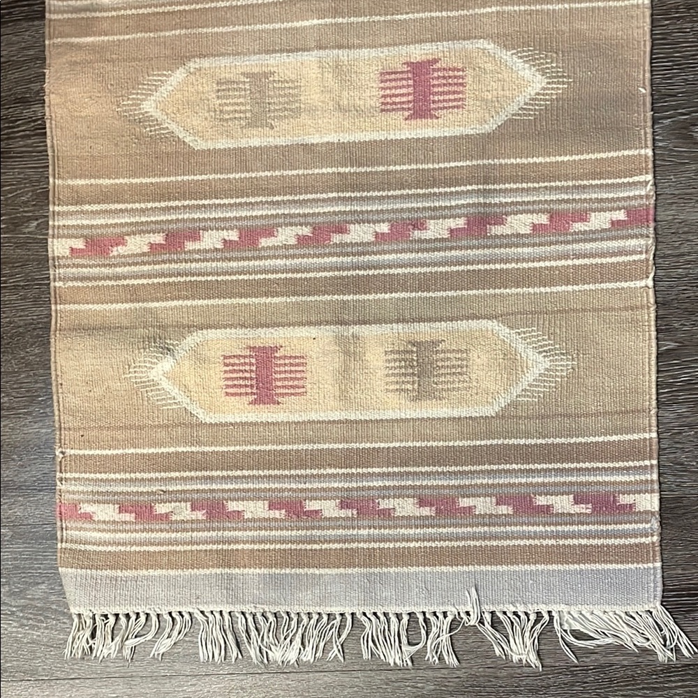 Beige and Pink Patterned Rug - Picture 3 of 5